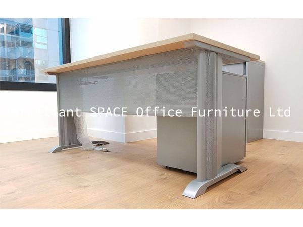 Setra Desk Series - 獨立工作檯