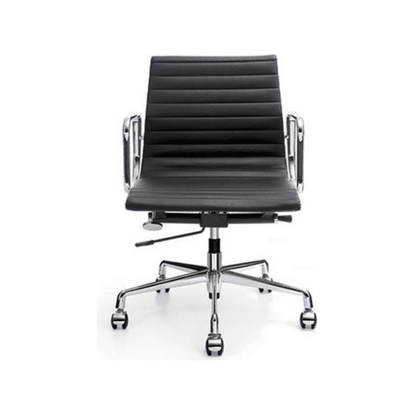 Modern office chair with ergonomic design, padded seat, and adjustable features in sleek material. 現代辦公椅，人體工學設計，帶有軟墊座椅和可調節功能，時尚優質材質。